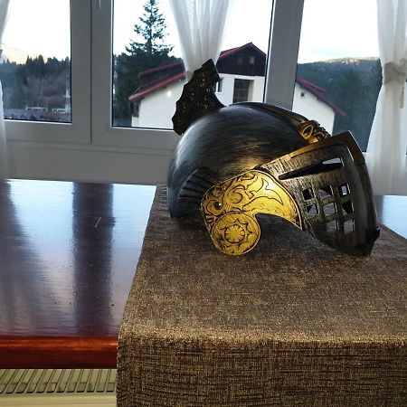 Apartament Medieval เปรดัล ภายนอก รูปภาพ
