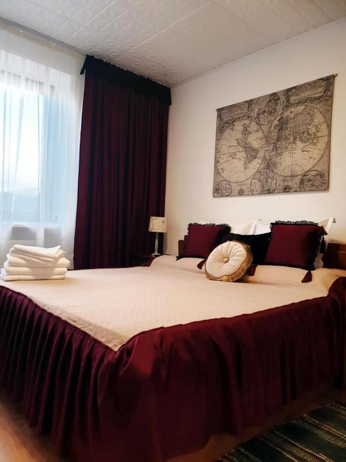 Apartament Medieval เปรดัล ภายนอก รูปภาพ