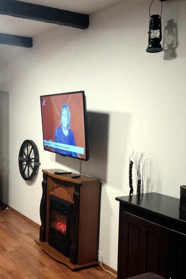 Apartament Medieval เปรดัล ภายนอก รูปภาพ