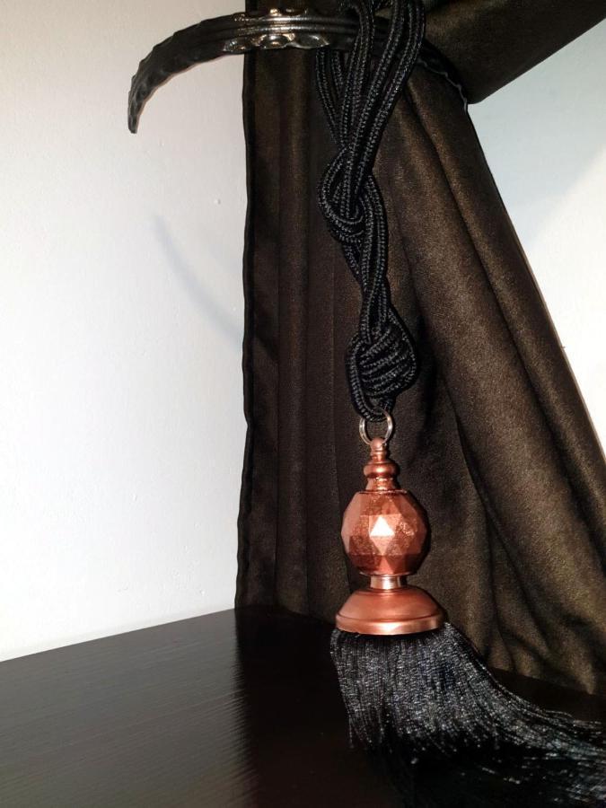 Apartament Medieval เปรดัล ภายนอก รูปภาพ
