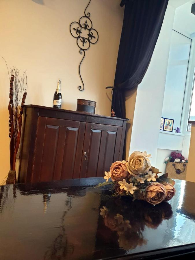 Apartament Medieval เปรดัล ภายนอก รูปภาพ