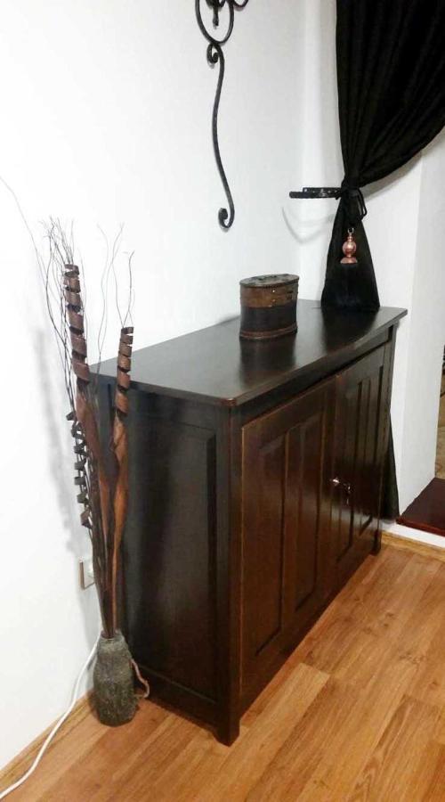 Apartament Medieval เปรดัล ภายนอก รูปภาพ